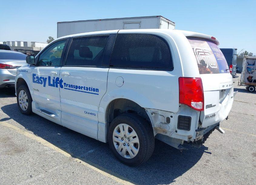 Photo 3 of 2018 Dodge Grand CARAVAN SE (VIN 2C7WDGBG1JR362866)