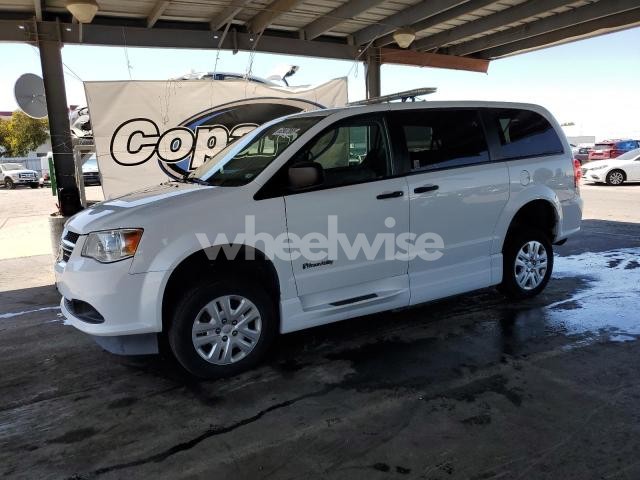 Photo 4 of 2019 DODGE GRAND CARAVAN SE (VIN 2C7WDGBG1KR740301)