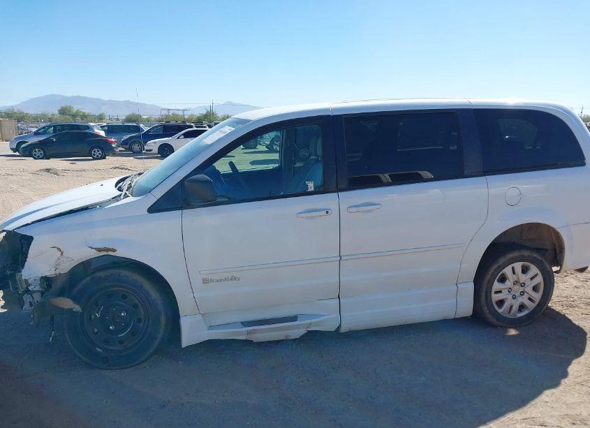Photo 14 of 2017 Dodge Grand CARAVAN SE (VIN 2C7WDGBG4HR762222)