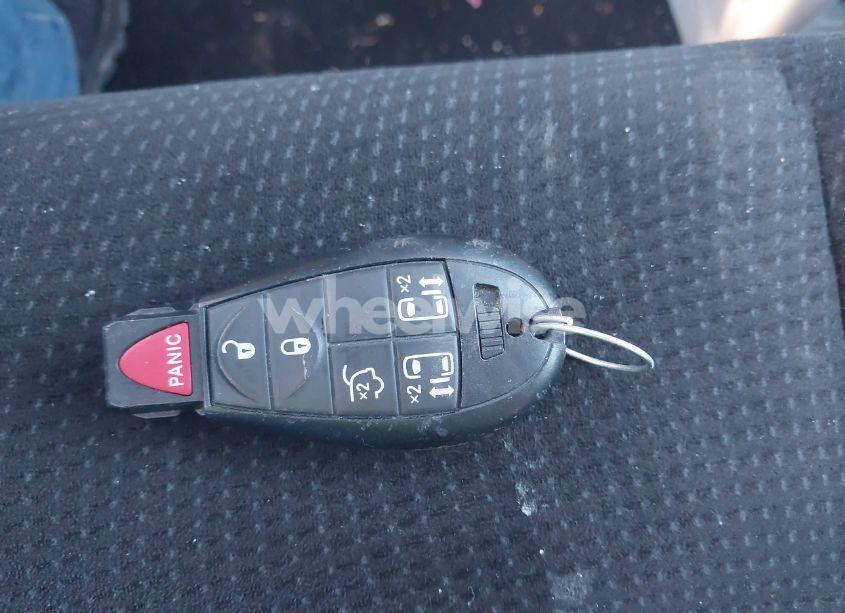 Photo 11 of 2018 Dodge Grand CARAVAN SE (VIN 2C7WDGBG4JR224559)