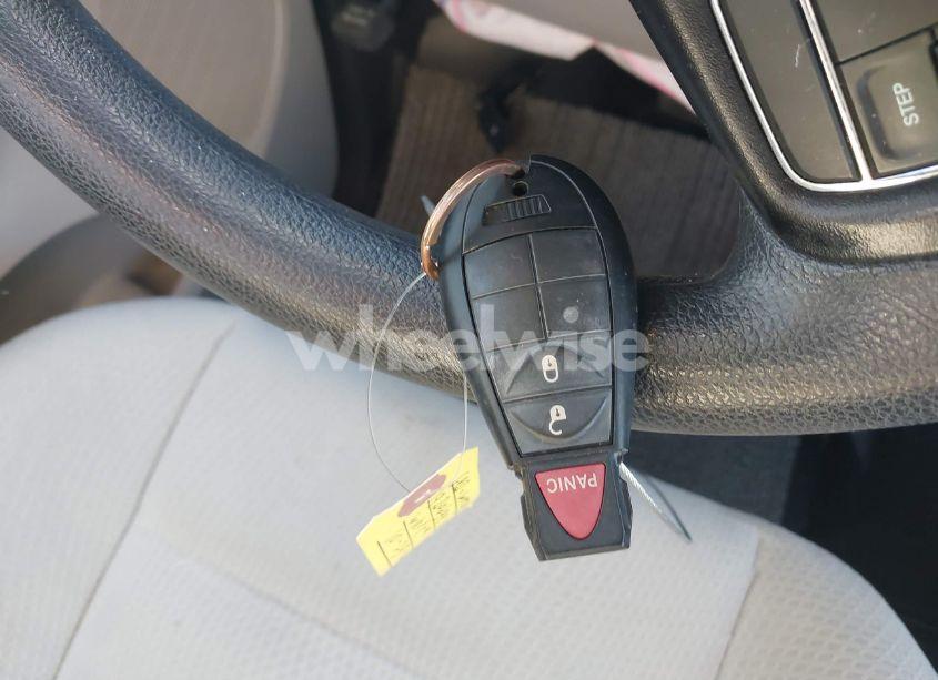 Photo 11 of 2019 Dodge Grand CARAVAN SE (VIN 2C7WDGBG7KR803126)