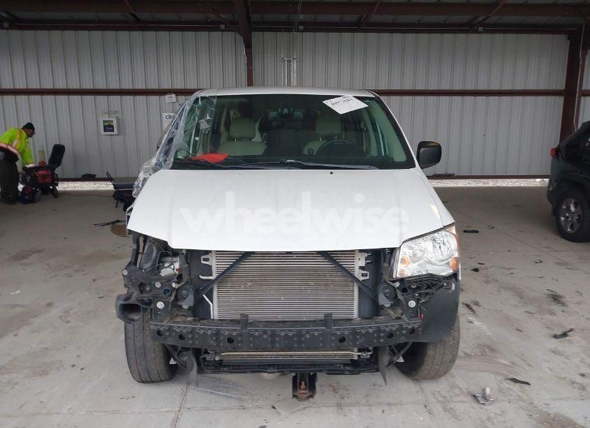 Photo 13 of 2019 Dodge Grand CARAVAN SE (VIN 2C7WDGBG8KR801899)