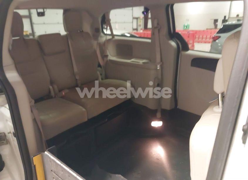 Photo 8 of 2019 Dodge Grand CARAVAN SE (VIN 2C7WDGBG8KR808187)