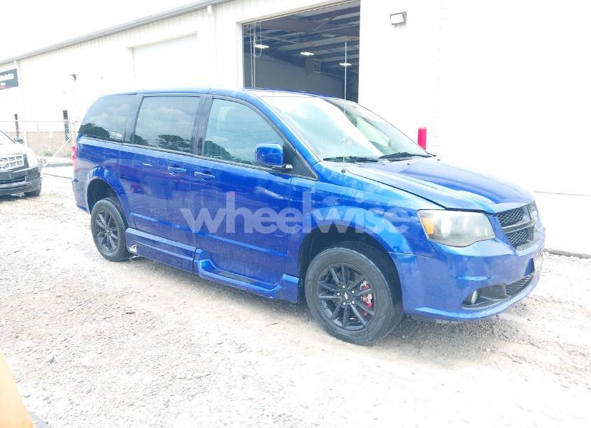 2019 Dodge Grand CARAVAN SXT (VIN 2C7WDGCGXKR779905) main photo