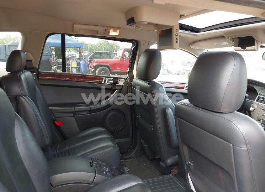 Photo 8 of 2005 Chrysler Pacifica TOURING (VIN 2C8GF68445R469837)