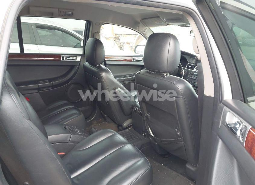 Photo 8 of 2005 Chrysler Pacifica TOURING (VIN 2C8GF68465R653743)
