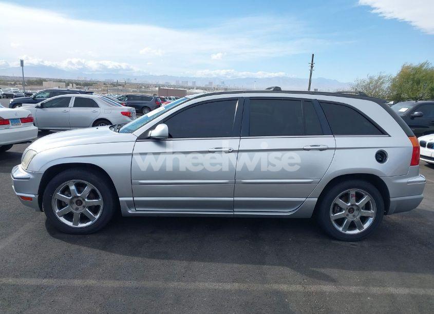 Photo 15 of 2005 Chrysler Pacifica LIMITED (VIN 2C8GF78425R531306)