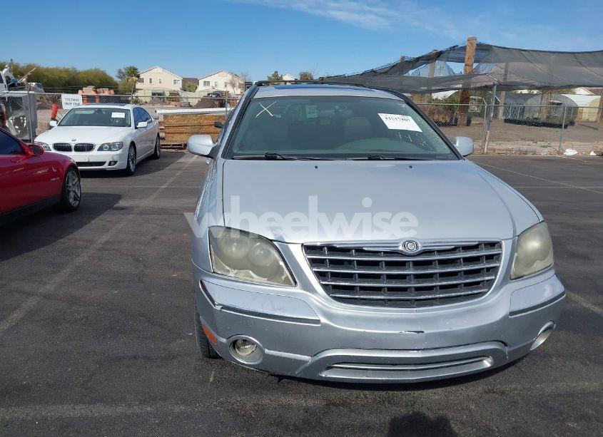 Photo 6 of 2005 Chrysler Pacifica LIMITED (VIN 2C8GF78425R531306)