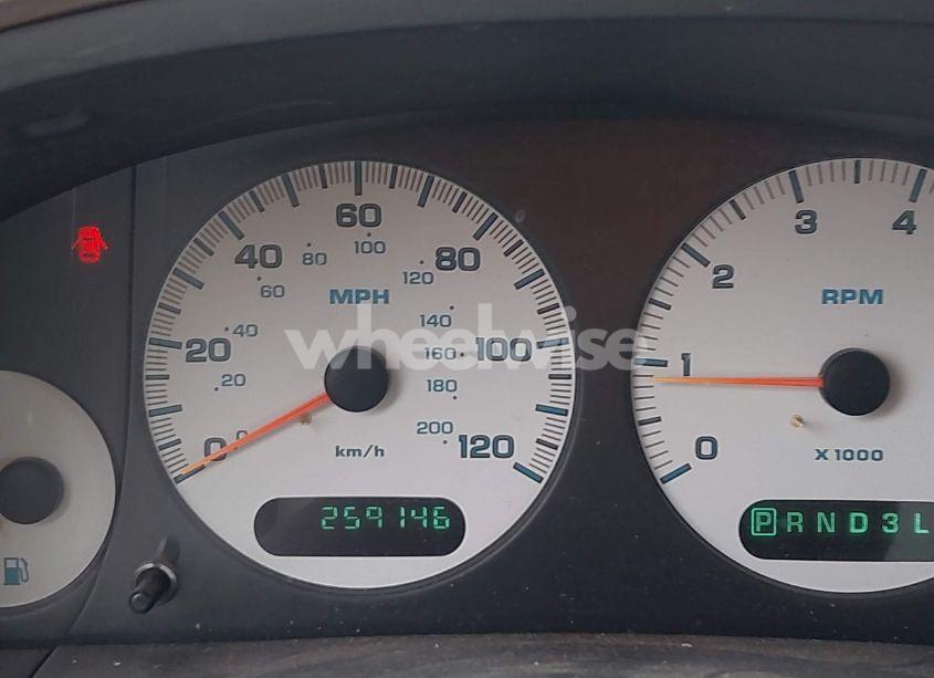 Photo 7 of 2003 Chrysler Town & COUNTRY (VIN 2C8GP24R03R290862)