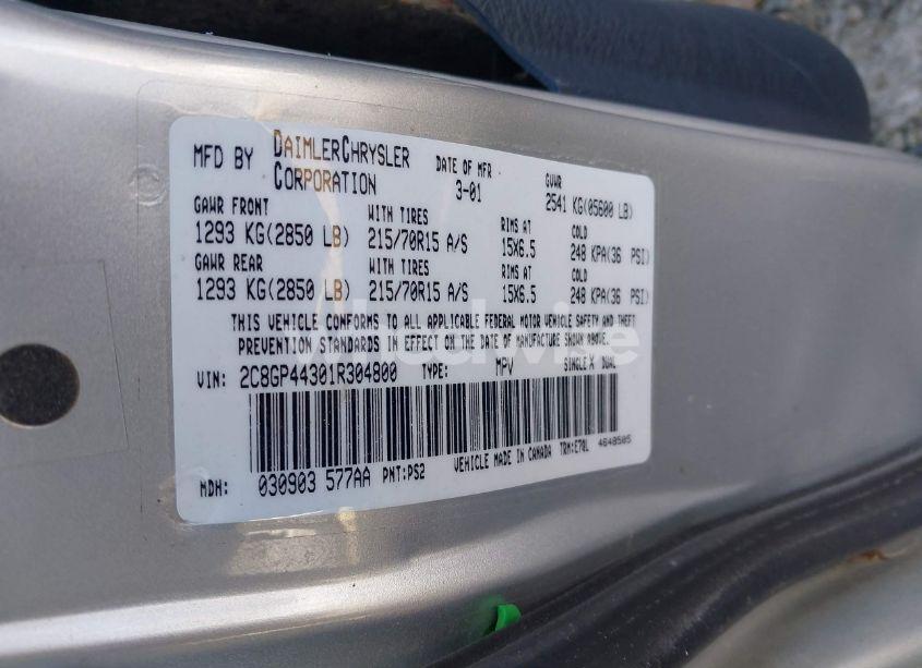 Photo 9 of 2001 Chrysler Town & COUNTRY LX (VIN 2C8GP44301R304800)