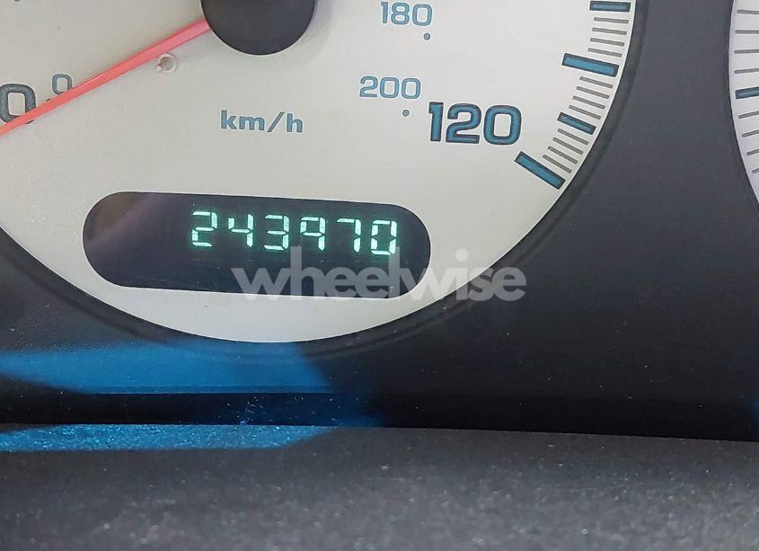 Photo 7 of 2001 Chrysler Town & COUNTRY LX (VIN 2C8GP44381R419130)