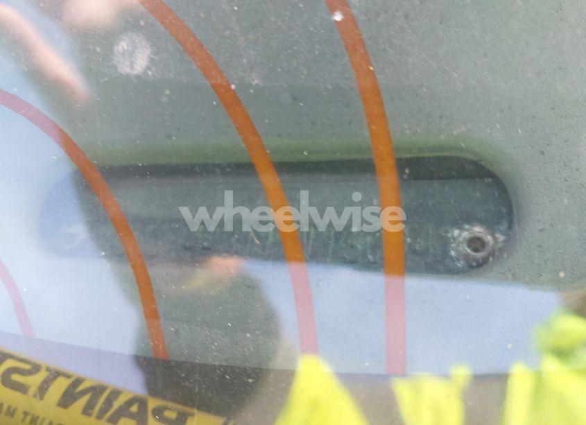 Photo 11 of 2001 Chrysler Town & COUNTRY LX (VIN 2C8GP44G11R116094)