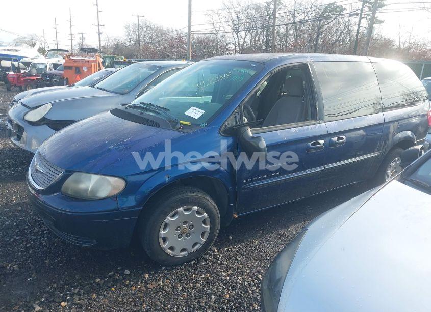 Photo 2 of 2001 Chrysler Town & COUNTRY LX (VIN 2C8GP44G11R116094)
