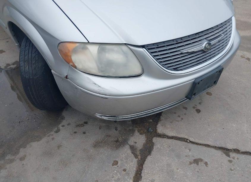 Photo 6 of 2001 Chrysler Town & COUNTRY LX (VIN 2C8GP44G51R159840)