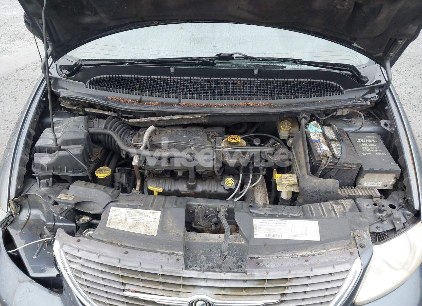 Photo 10 of 2001 Chrysler Town & COUNTRY LX (VIN 2C8GP44G91R188967)