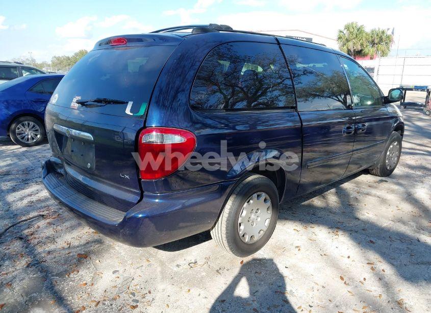 Photo 4 of 2004 Chrysler Town & COUNTRY LX (VIN 2C8GP44R14R510023)