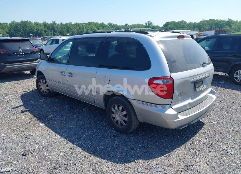 Photo 3 of 2005 Chrysler Town & COUNTRY TOURING (VIN 2C8GP54L25R501589)
