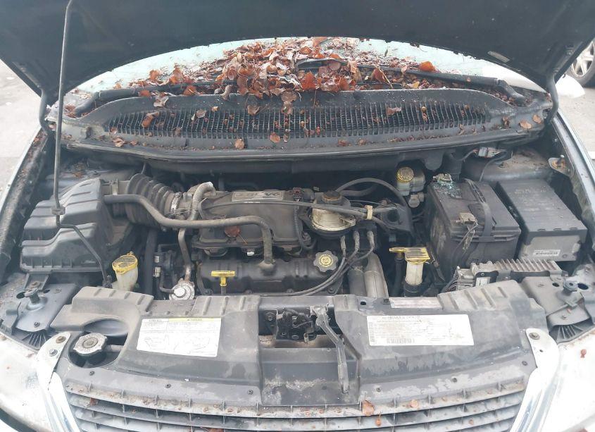 Photo 10 of 2002 Chrysler Town & COUNTRY LXI (VIN 2C8GP54L32R559383)