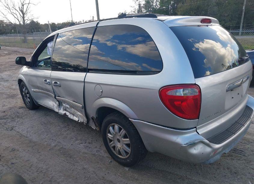 Photo 3 of 2005 Chrysler Town & COUNTRY TOURING (VIN 2C8GP54L45R142794)