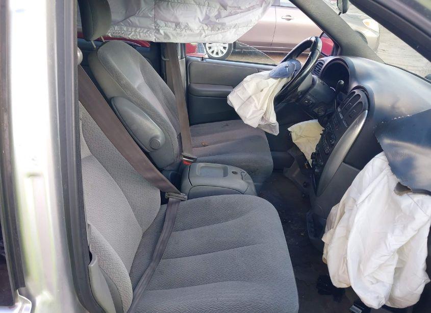 Photo 5 of 2005 Chrysler Town & COUNTRY TOURING (VIN 2C8GP54L45R142794)