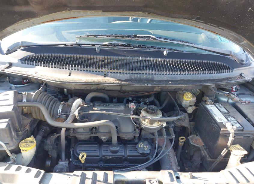 Photo 10 of 2005 Chrysler Town & COUNTRY TOURING (VIN 2C8GP54L45R417533)