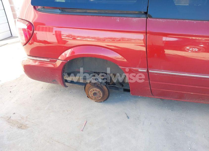 Photo 6 of 2005 Chrysler Town & COUNTRY TOURING (VIN 2C8GP54L65R233842)