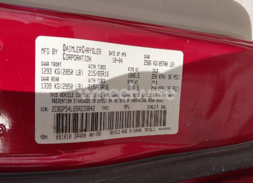 Photo 9 of 2005 Chrysler Town & COUNTRY TOURING (VIN 2C8GP54L65R233842)