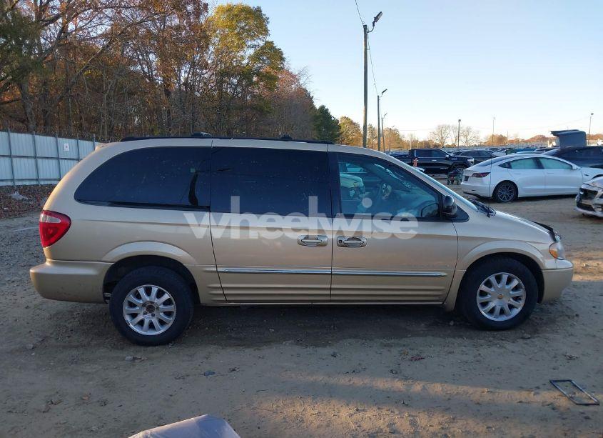Photo 13 of 2001 Chrysler Town & COUNTRY LXI (VIN 2C8GP54L71R393383)