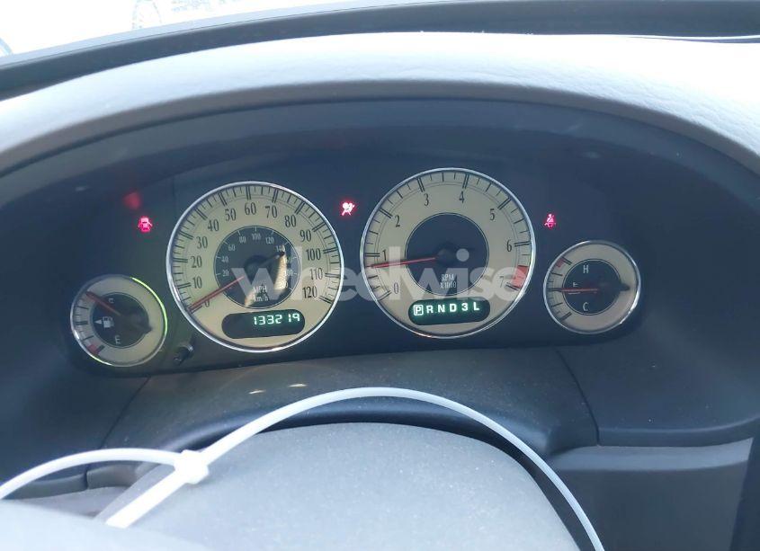 Photo 7 of 2001 Chrysler Town & COUNTRY LXI (VIN 2C8GP54L71R393383)