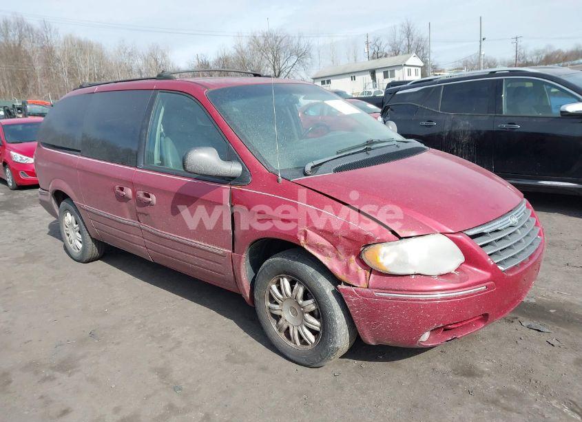 2005 Chrysler Town & COUNTRY TOURING (VIN 2C8GP54L75R472591) main photo
