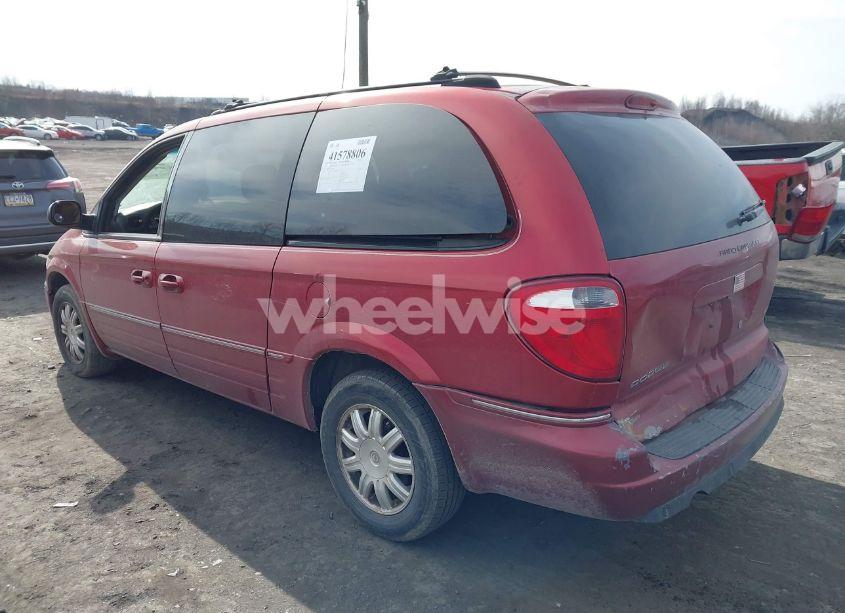 Photo 3 of 2005 Chrysler Town & COUNTRY TOURING (VIN 2C8GP54L75R472591)