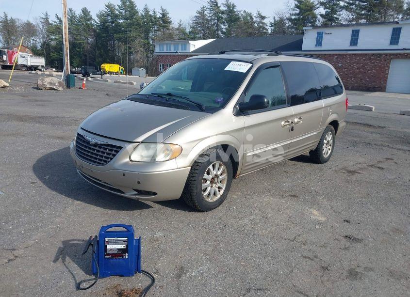 Photo 2 of 2003 Chrysler Town & COUNTRY LXI (VIN 2C8GP54L93R372831)