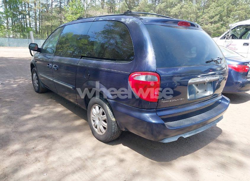 Photo 3 of 2005 Chrysler Town & COUNTRY TOURING (VIN 2C8GP54L95R181669)