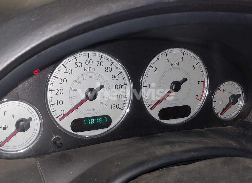 Photo 7 of 2005 Chrysler Town & COUNTRY TOURING (VIN 2C8GP54L95R372217)