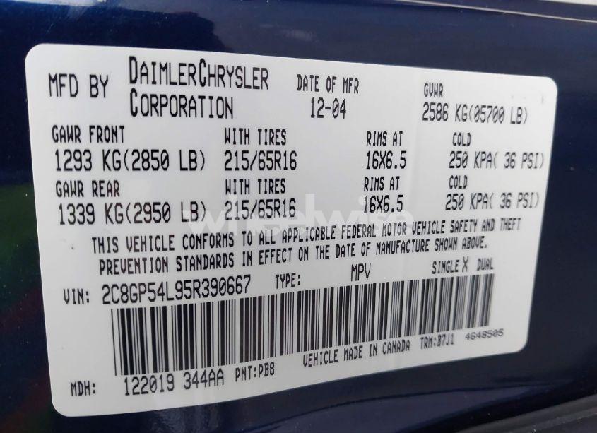 Photo 9 of 2005 Chrysler Town & COUNTRY TOURING (VIN 2C8GP54L95R390667)