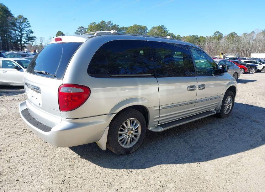 Photo 4 of 2001 Chrysler Town & COUNTRY LIMITED (VIN 2C8GP64L01R256890)