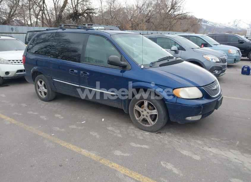 2002 Chrysler Town & COUNTRY LIMITED (VIN 2C8GP64L02R779814) main photo