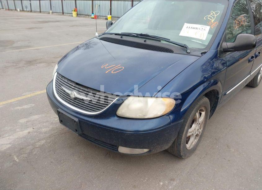 Photo 6 of 2002 Chrysler Town & COUNTRY LIMITED (VIN 2C8GP64L02R779814)