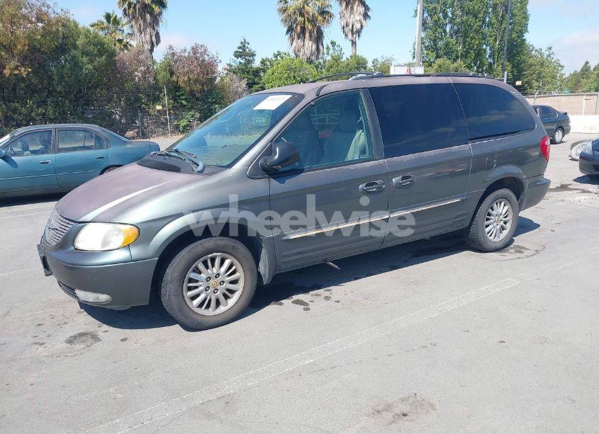 Photo 2 of 2002 Chrysler Town & COUNTRY LIMITED (VIN 2C8GP64L02R796757)