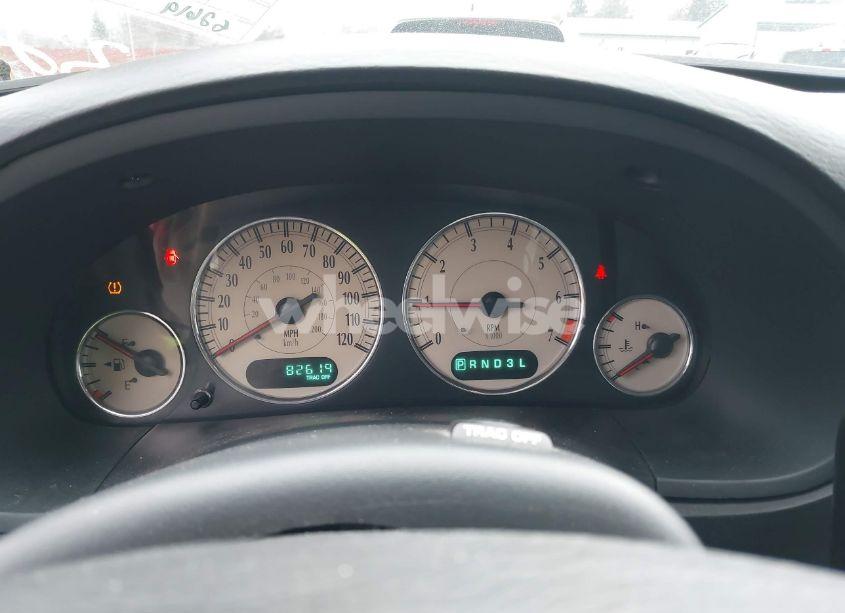 Photo 7 of 2004 Chrysler Town & COUNTRY LIMITED (VIN 2C8GP64L14R538332)