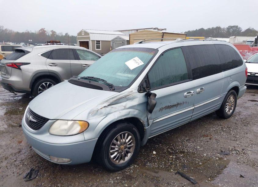 Photo 2 of 2002 Chrysler Town & COUNTRY LIMITED (VIN 2C8GP64L22R573751)
