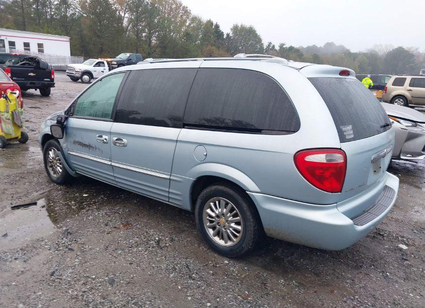 Photo 3 of 2002 Chrysler Town & COUNTRY LIMITED (VIN 2C8GP64L22R573751)