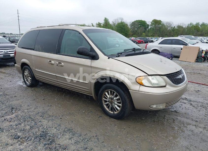2002 Chrysler Town & COUNTRY LIMITED (VIN 2C8GP64L22R668133) main photo