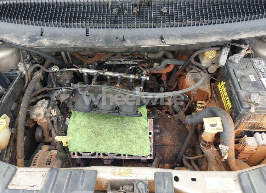 Photo 10 of 2002 Chrysler Town & COUNTRY LIMITED (VIN 2C8GP64L22R668133)