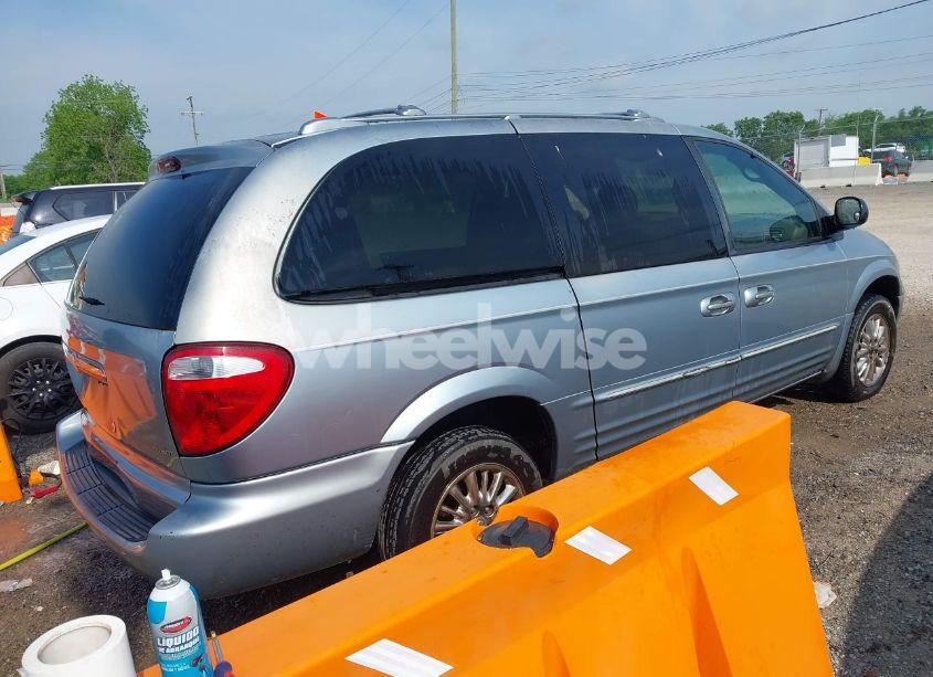 Photo 4 of 2003 Chrysler Town & COUNTRY LIMITED (VIN 2C8GP64L23R202901)