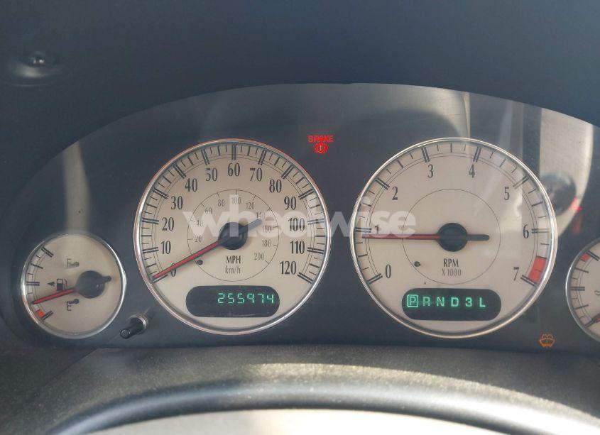 Photo 7 of 2003 Chrysler Town & COUNTRY LIMITED (VIN 2C8GP64L23R202901)