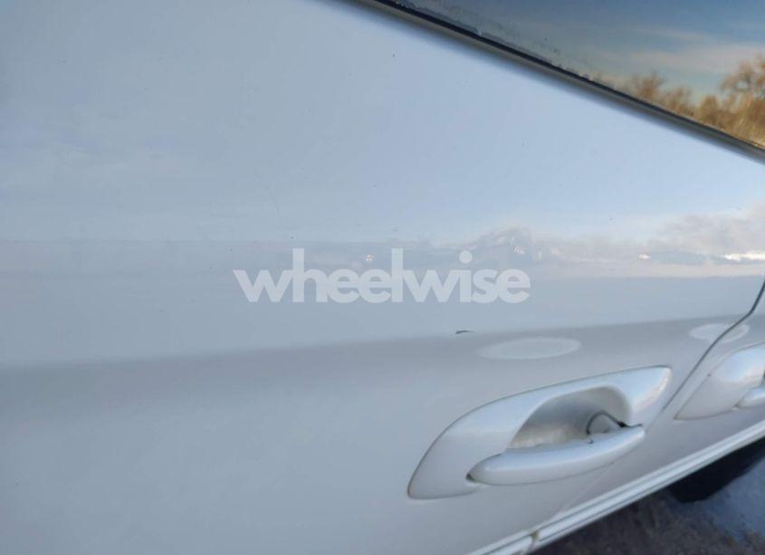 Photo 19 of 2005 Chrysler Town & COUNTRY LIMITED (VIN 2C8GP64L25R161995)