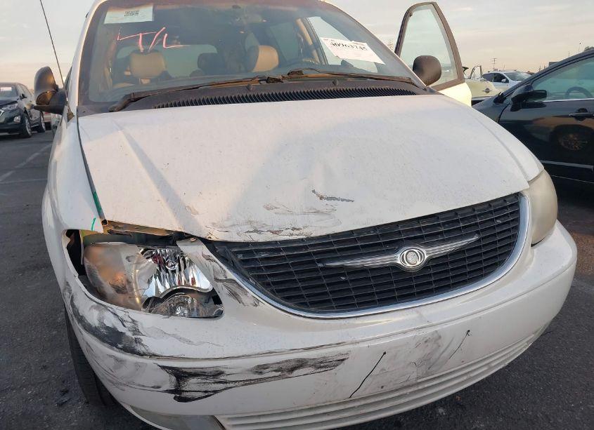 Photo 6 of 2001 Chrysler Town & COUNTRY LIMITED (VIN 2C8GP64L31R374531)