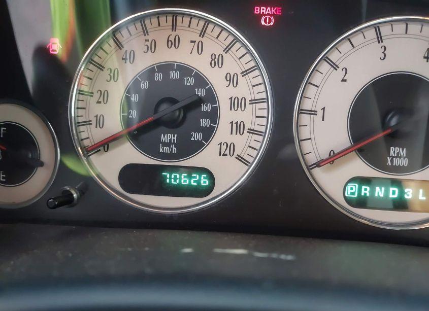 Photo 7 of 2001 Chrysler Town & COUNTRY LIMITED (VIN 2C8GP64L31R374531)