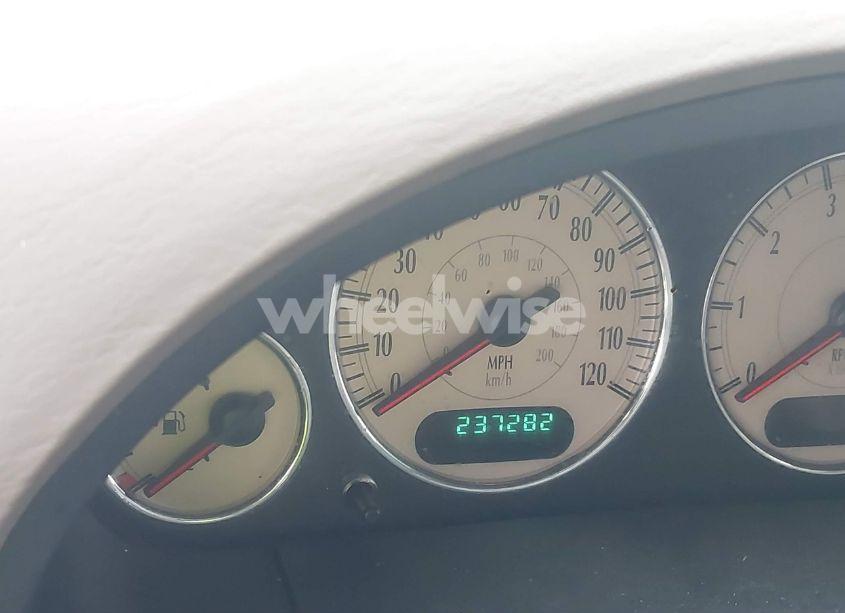 Photo 7 of 2003 Chrysler Town & COUNTRY LIMITED (VIN 2C8GP64L43R239772)